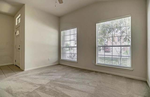 9615 Elizabeths Glen Gallery 3