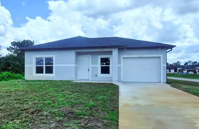 BRAND NEW HOME-2/2/1 photos photos