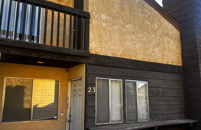 3 bed 2.5 Bathroom Apartment For Rent photos photos