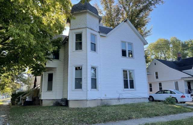 1130 Post Street - 1130 Post Street, Ottawa, IL 61350