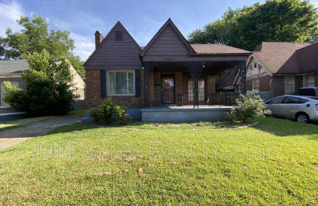 1930 Foster Ave photos photos