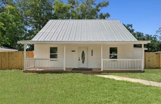 231 SURGI Drive photos photos