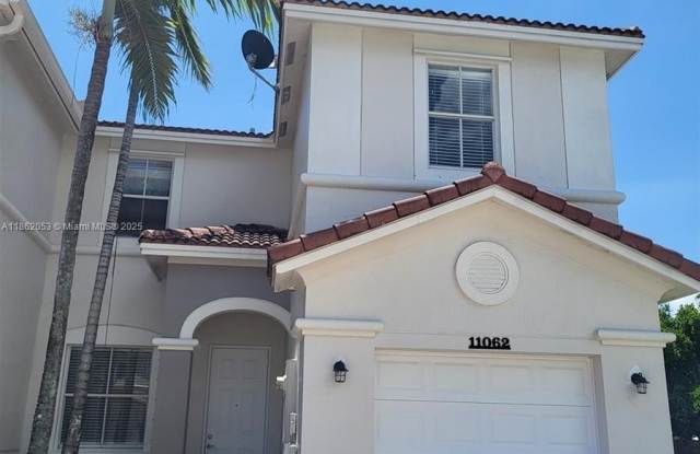 11062 SW 246th St photos photos