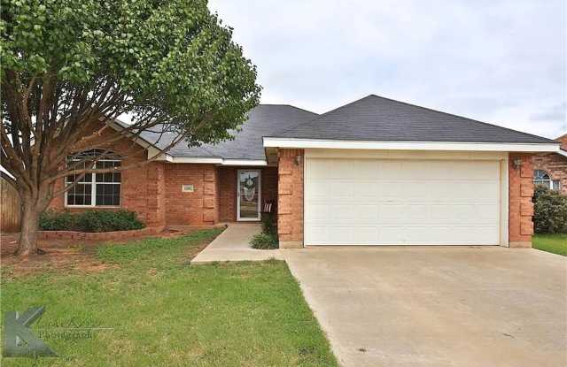 Cute 3-bedroom, 2-bath home photos photos