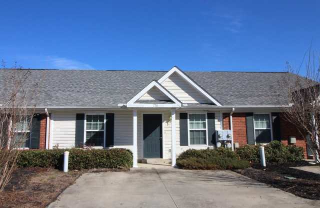 726 Creekside Drive photos photos