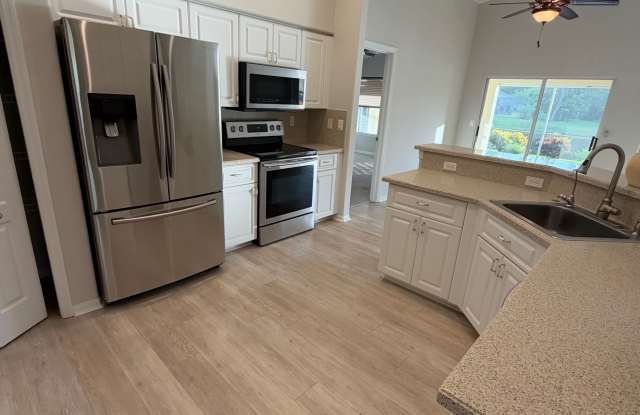 25833 Pebblecreek Drive Gallery 4