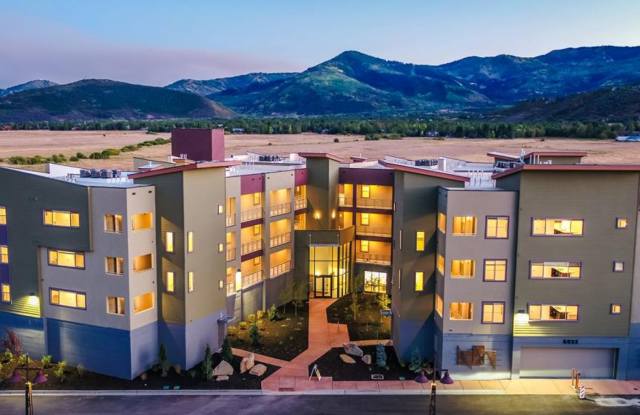 NEWPARK FLATS - 2 BED AVAILABLE - $500 OFF IF SIGNED BY 5/31 photos photos
