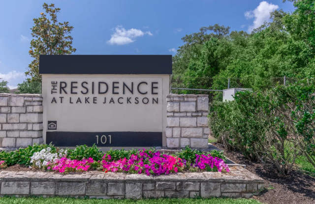 Residence at Lake Jackson photos photos