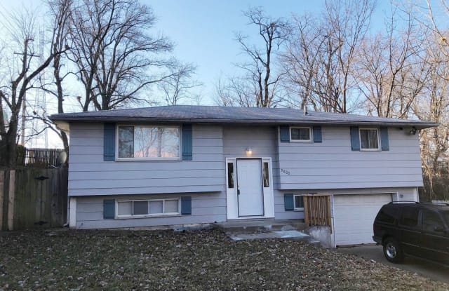 5000 North Crystal Ave - 5000 North Crystal Avenue, Kansas City, MO 64119