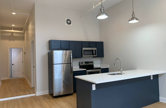 144 Clinton Street - 144 Clinton Street, Schenectady, NY 12305