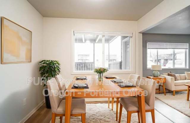 760 Plymouth Drive NE - 30 photos photos 760 Plymouth Drive NE - 30 photos photos