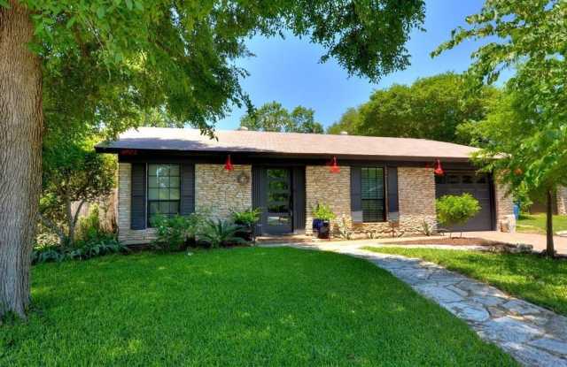 6902  Twin Crest DR - 6902 Twin Crest Drive, Austin, TX 78752
