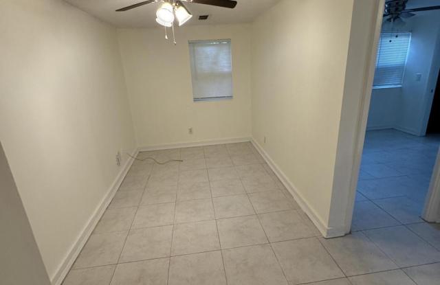 1604 CHERRY Street Gallery 4