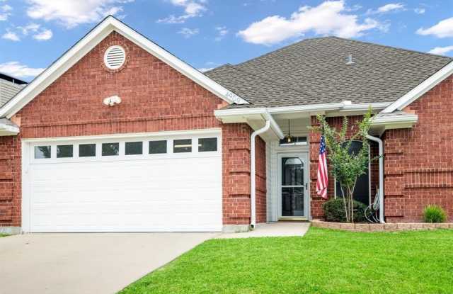 4909 Indio Lane - 4909 Indio Lane, Sherman, TX 75092