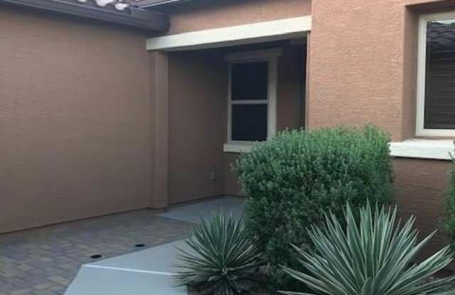 17895 W DESERT WIND Drive Gallery 3