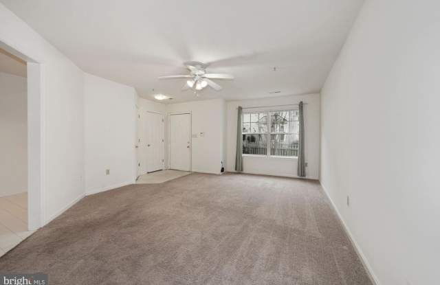 8912 MALLARD CT Gallery 3