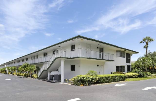 4 Garden Street - 4 Garden Street, Tequesta, FL 33469