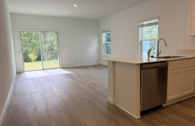 523 Holly Lakes Drive photos photos 523 Holly Lakes Drive photos photos