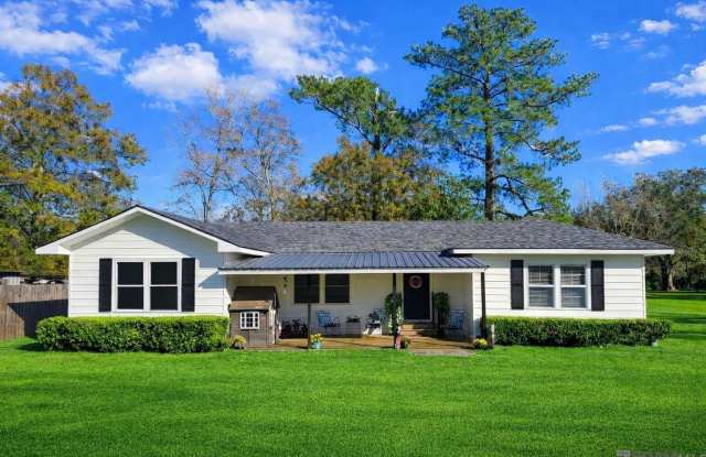 29744 Red Oak Rd - 29744 Red Oak Road, Livingston, LA 70754