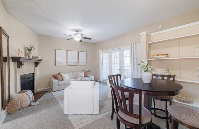 Summer Bend Apartments Gallery 3