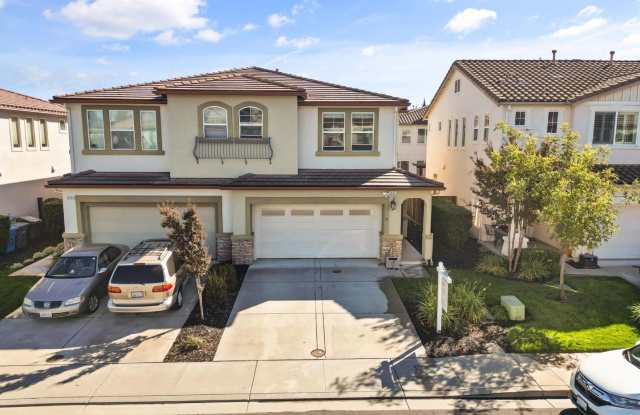 1079 Portofino Ave – Modern 3BR/2.5BA with Solar, Available Now Gallery 4