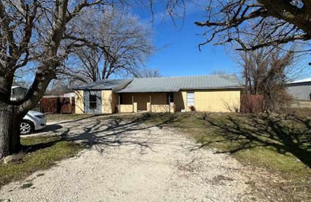 6668 County Rd 120 - Clyde TX Gallery 1