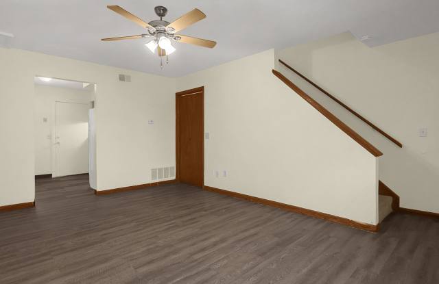 2 Bedroom Spacious Townhouse Gallery 3