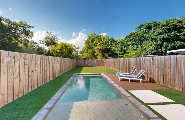 353 NW 50th Street 353, Miami, FL 33127 photos photos