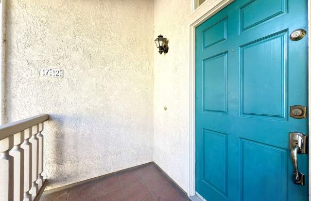 Upper Level Condo in Gated Community Gallery 4