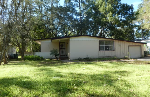 3724 PONCE DE LEON AVE - 3724 Ponce De Leon Avenue, Jacksonville, FL 32217