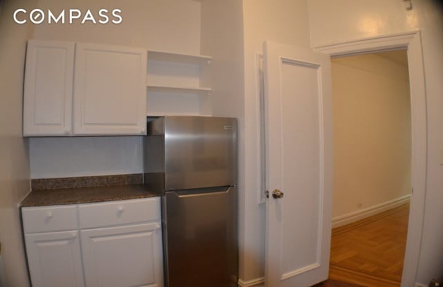 385 Fort Washington Avenue - 385 Fort Washington Avenue, New York City, NY 10033