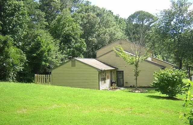 133 Sandalwood Cir Gallery 2