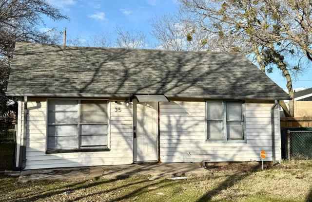 35 Monroe Avenue Northeast photos photos