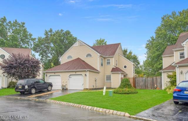 4 Cooper Court - 4 Cooper Court, Monmouth County, NJ 07728