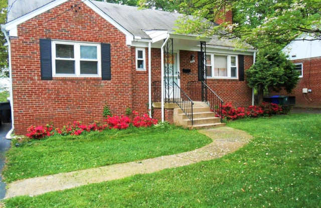 5100 10TH Street N - 5100 10th Street North, Arlington, VA 22205