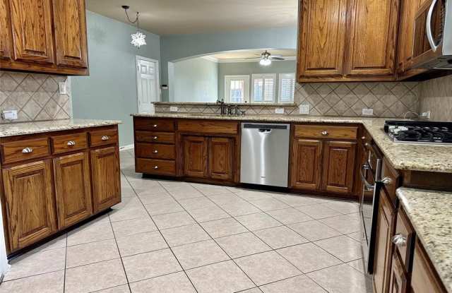 2305 Falls View Drive Gallery 4