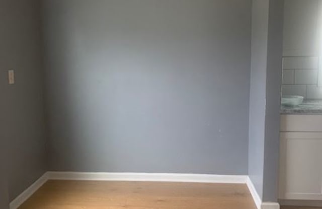 1902 WEXFORD AVE Gallery 4