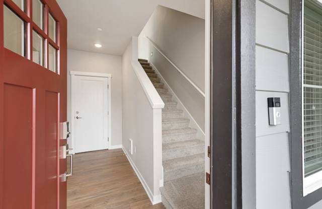 Kenmore End-Unit 4BR | Views | 2-Car Garage Gallery 3