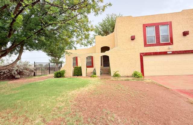 Charming Multi-Level Home in the Heart of Mesilla Park photos photos
