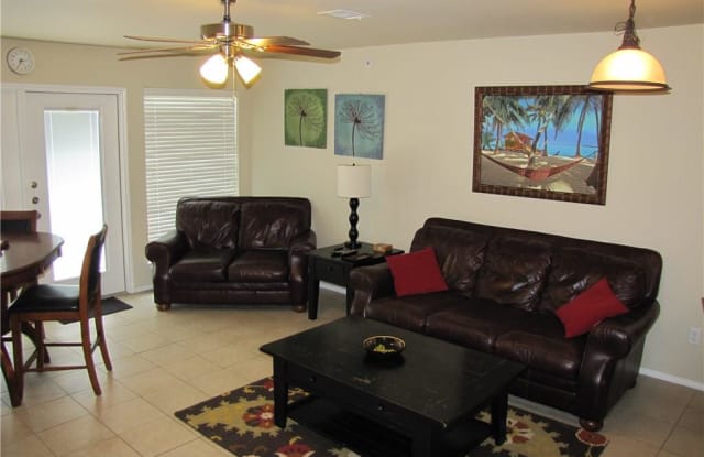 730 E Mather Street - 730 East Mather Street, New Braunfels, TX 78130