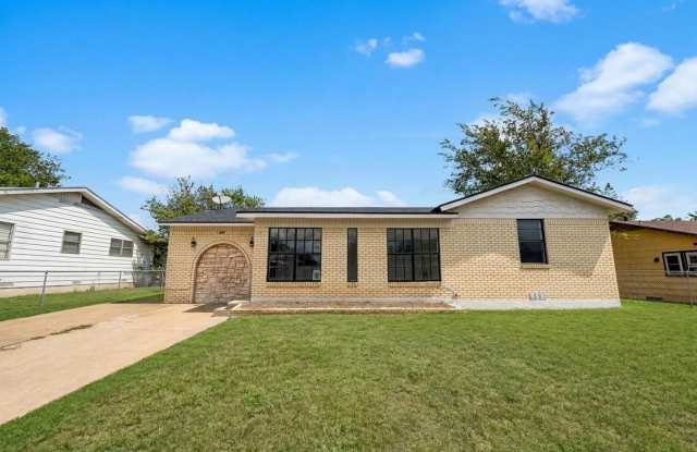 4-Bedroom House for Rent in Killeen Gallery 1