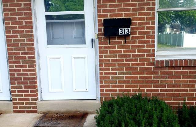 2 Bedroom 1 Bathroom in Elizabethtown! Gallery 1