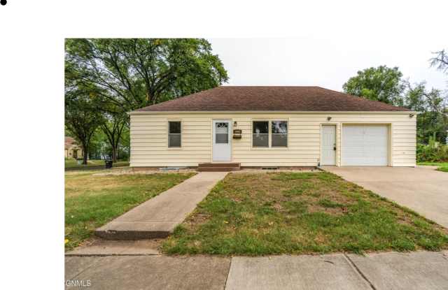 3 Bed 2 bath House Gallery 1