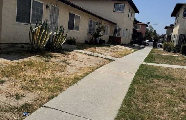 1215 W Oakland Avenue photos photos