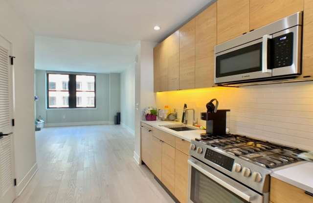 10 PROVOST ST photos photos