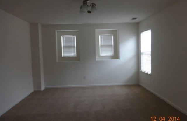 2026 LaRabyn Way Gallery 3