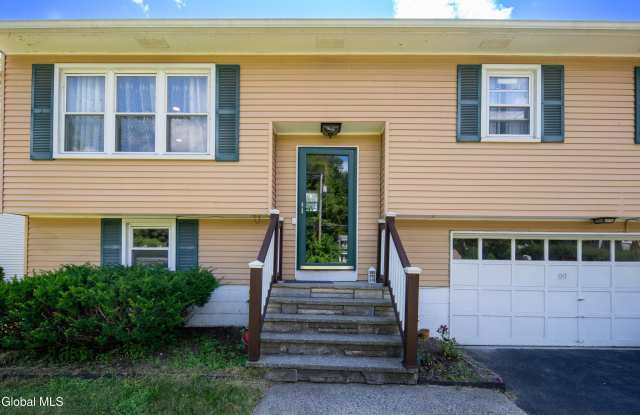 99 Fiddlers Lane photos photos