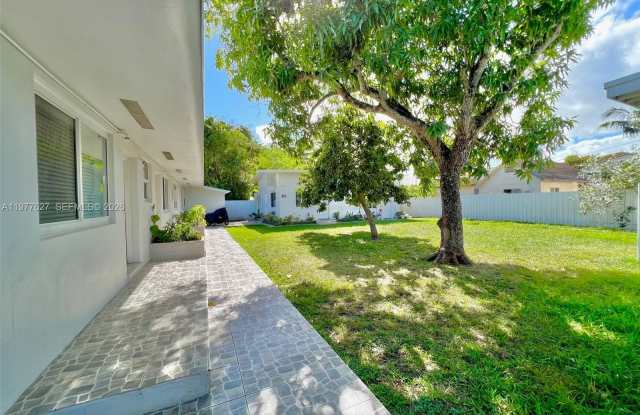 62 NE 78th St photos photos