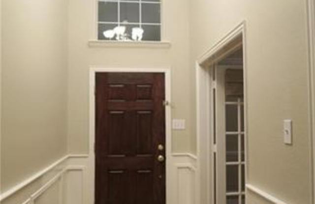 1713 Oak Brook Lane Gallery 2