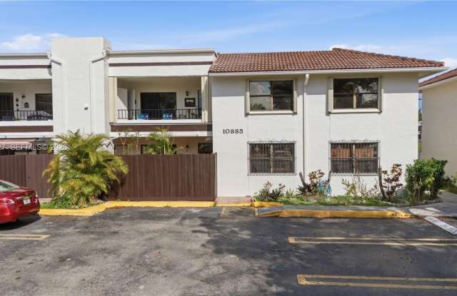 10885 NW 7th St photos photos